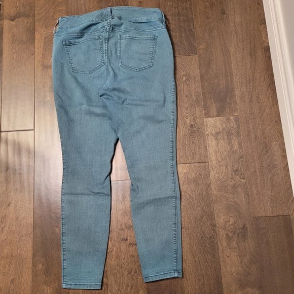 Torrid Denim Jegging Jeans Teal 12R - Picture 6 of 12